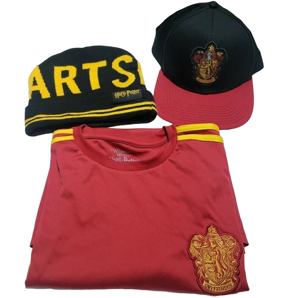 Harry Potter Gryffindor Medium Shirt Snapback One Size Hat & Beanie Bundle